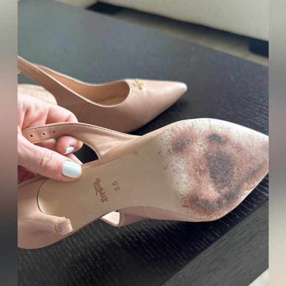 COACH SLINGBACK HEELS 5.5 beige leather classy - Picture 3 of 4